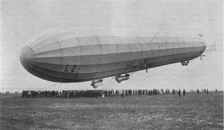 Picture of German Zeppelin LZ-18 L-2 at Berlin Johannistal